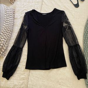 SHEIN LACE SLEEVE TOP